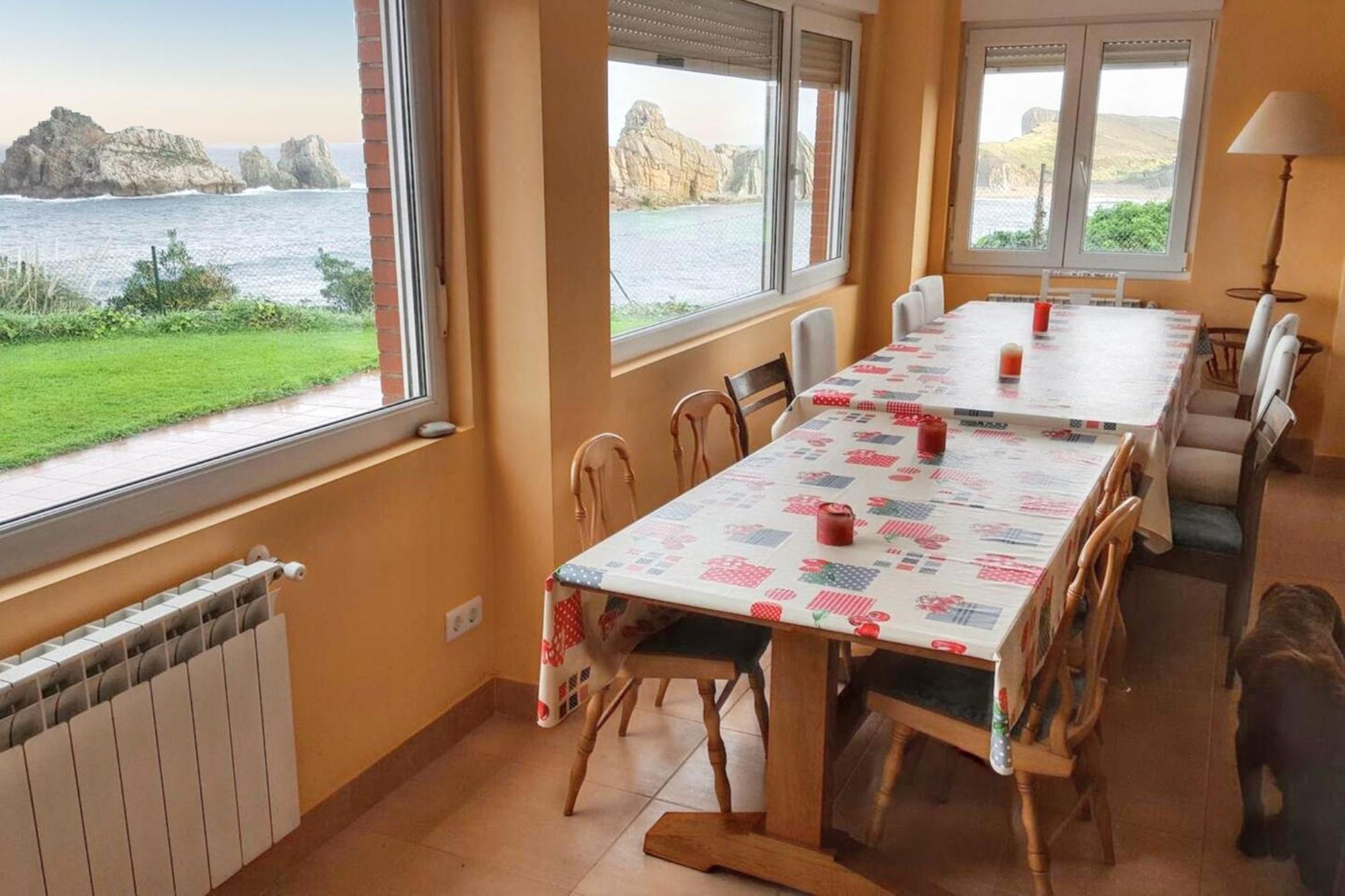 Spacious House With Sea View In Liencres + Jacuzzi Buitenkant foto
