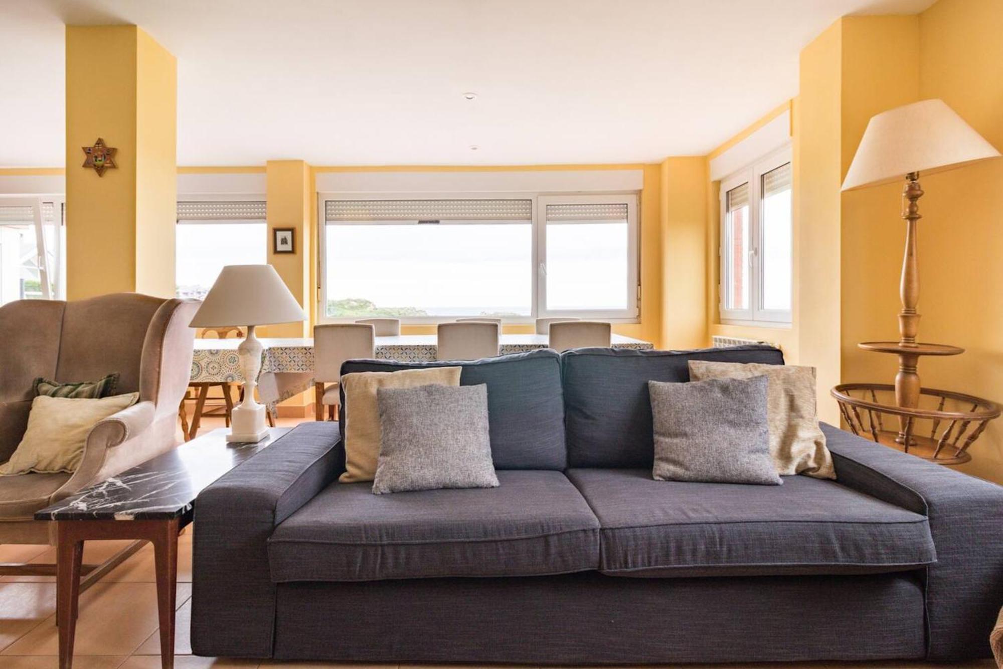 Spacious House With Sea View In Liencres + Jacuzzi Buitenkant foto